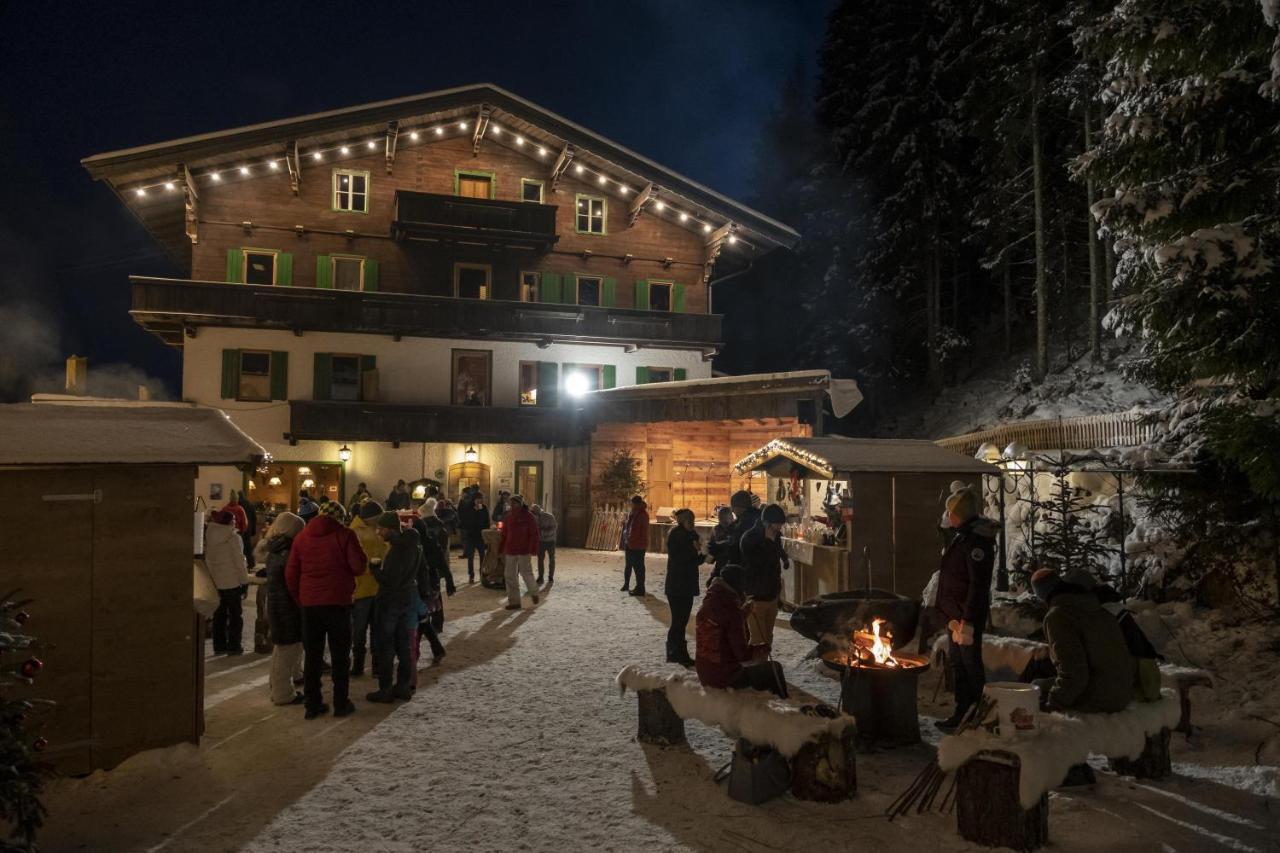 Gasthof St. Adolari Hotel Sankt Ulrich am Pillersee Eksteriør billede