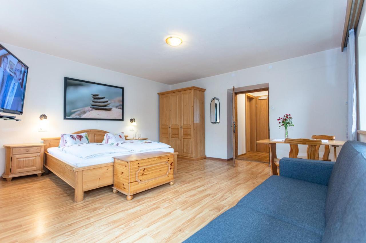 Gasthof St. Adolari Hotel Sankt Ulrich am Pillersee Eksteriør billede
